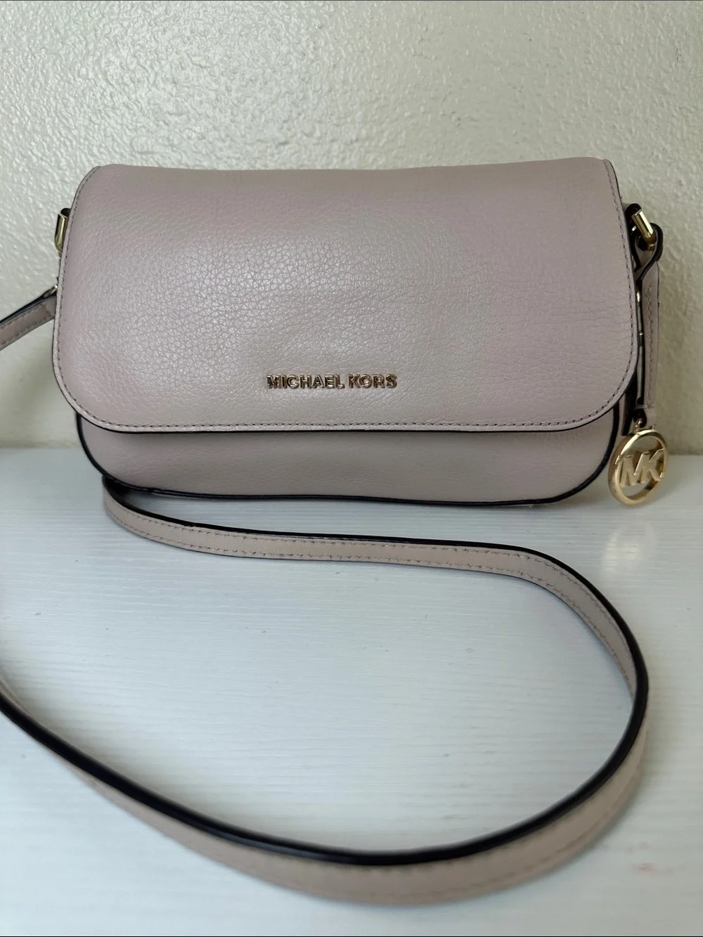 Michael Kors Pale Pink Leather Crossbody Bag with Gold Hardware